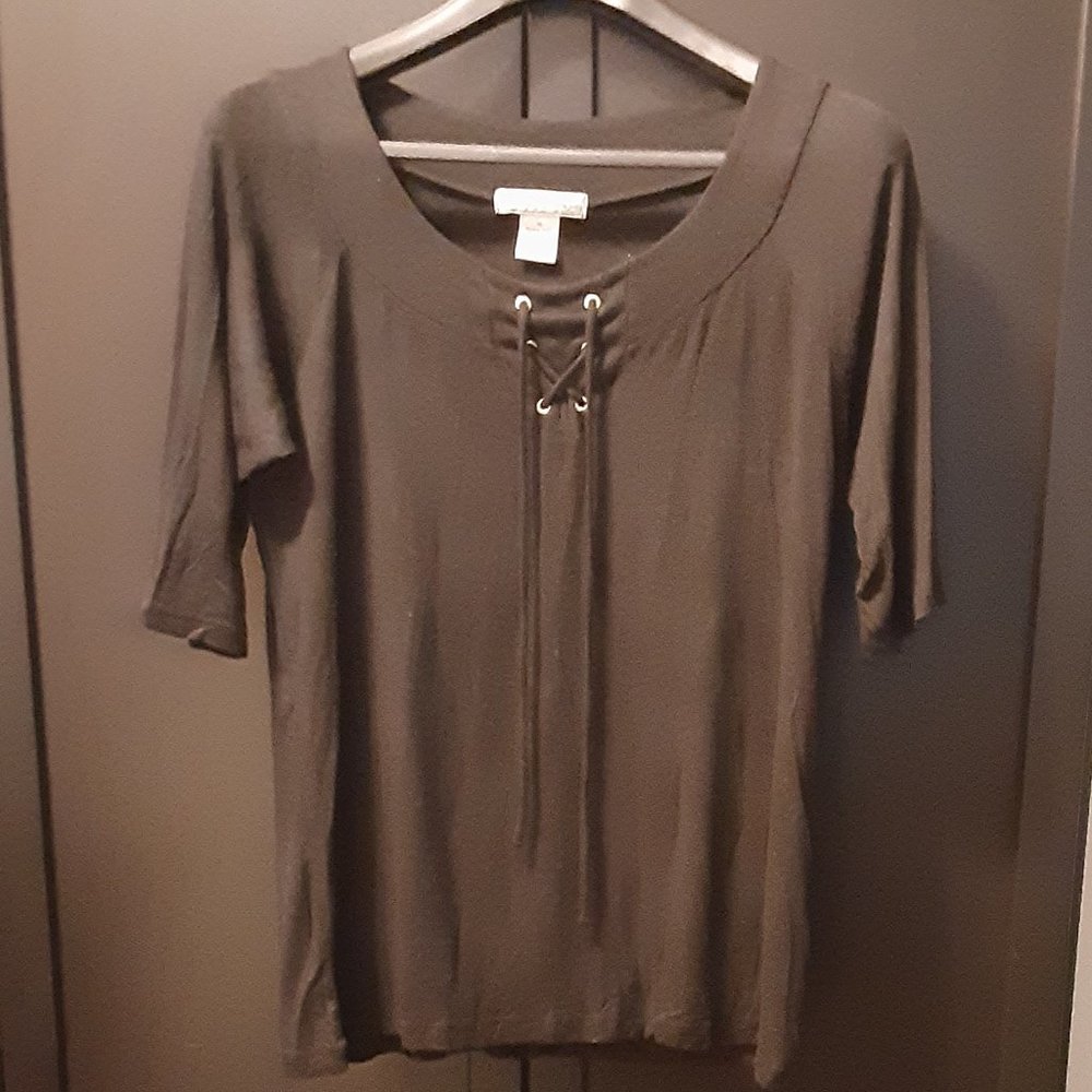 VINTAGE GUZIE Women's Black Blouse Size Medium